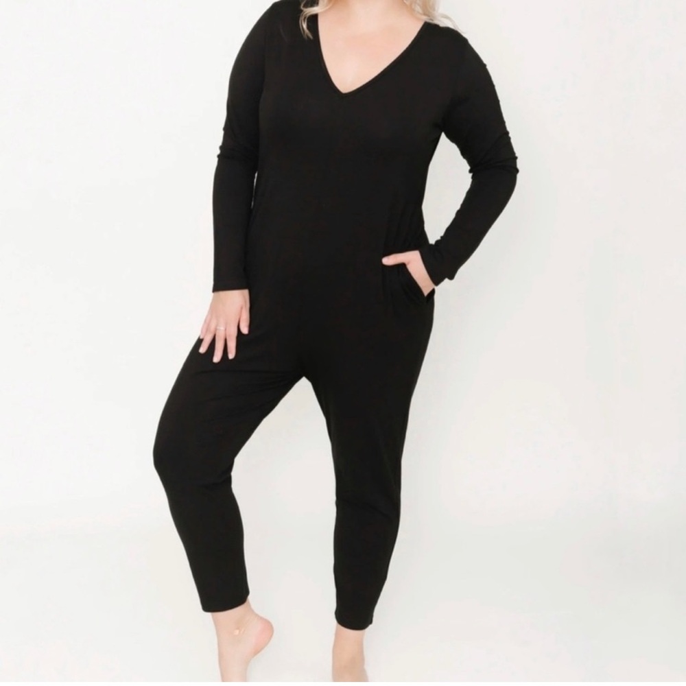 Smash + Tess | Friday Long Sleeve V-Neck Romper in Midnight Black Size S‎